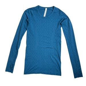 Lululemon Longsleeve Crewneck Swiftly Flower Pattern Cerulean Blue size 6